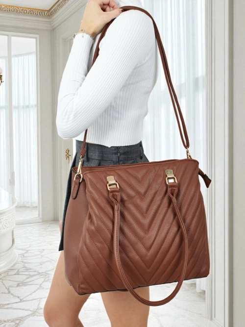 Жіноча сумка-шопер з екошкіри з тисненням Corvella