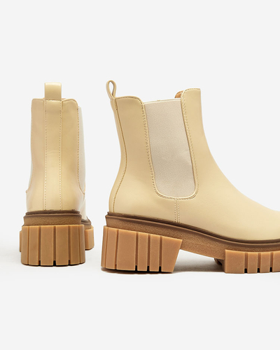 Royalfashion Beige Damenstiefel auf fester Sohle Eferope