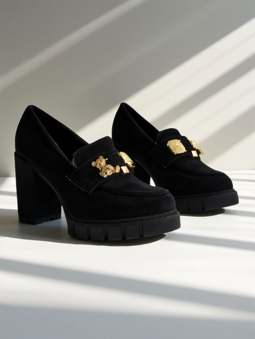 Чарівні Чорні Туфлі на Підборах із Замші Елегантні та Модні