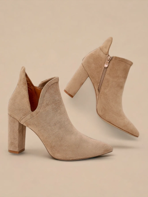 Світло-коричневі жіночі ботильйони з кроєм Аланія - Взуття
