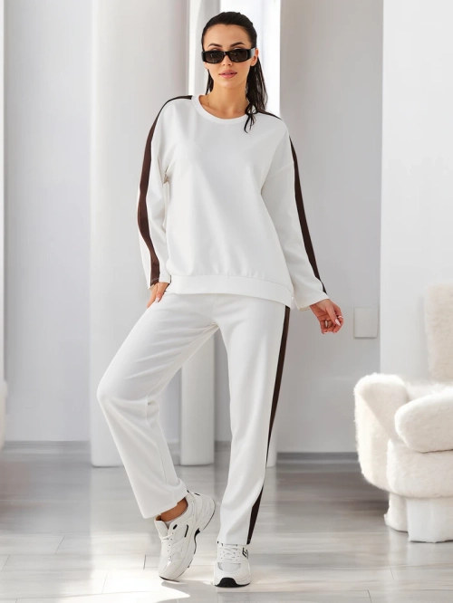 Royalfashion Жіночий трексуіт Casual Form