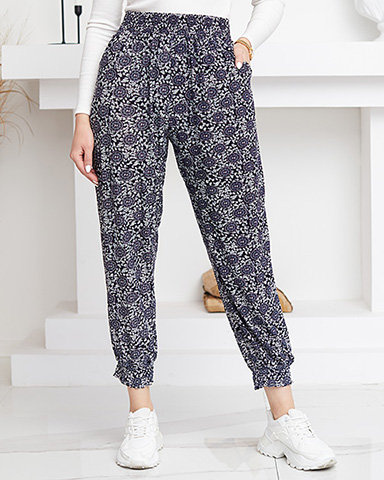 Marineblau-weiß gemusterte Damenhose in PLUS SIZE - Kleidung