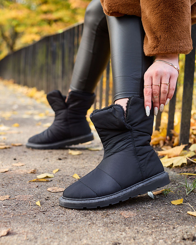 Schwarze Damenstiefel a'la Schneestiefel Kalioli Footwear