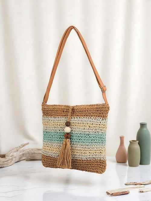 Royalfashion Маленька жіноча солом'яна сумка в смужку з підвіскою Mini