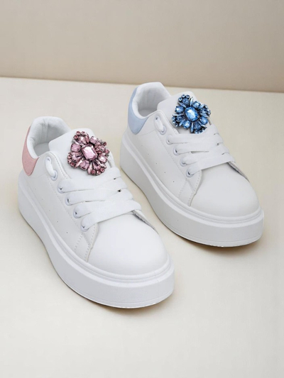 Aurelia Bianco – Weiße Damen-Plateau-Sneakers mit Glamour-Verzierung