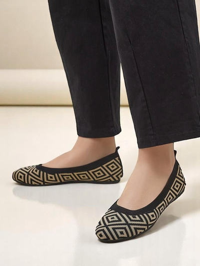 Royalfashion Stoffballerinas für Damen mit geometrischem Print Metrisch
