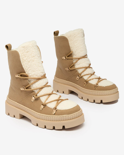 Royalfashion Beige isolierte Damen Trapper Boots mit Schafsfell Lery Walk