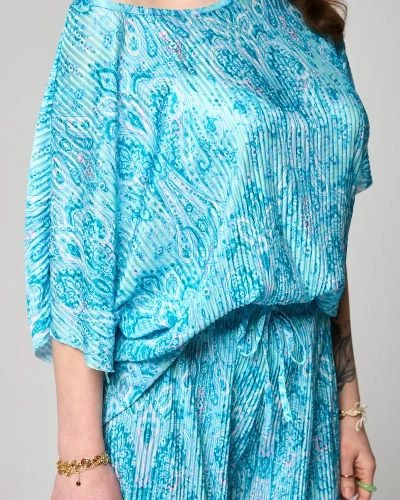 Blaues geripptes Damenset mit Druck - Kleidung