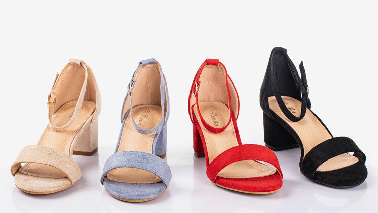 Beige Damensandalen auf niedrigem Pfosten First Love - Footwear