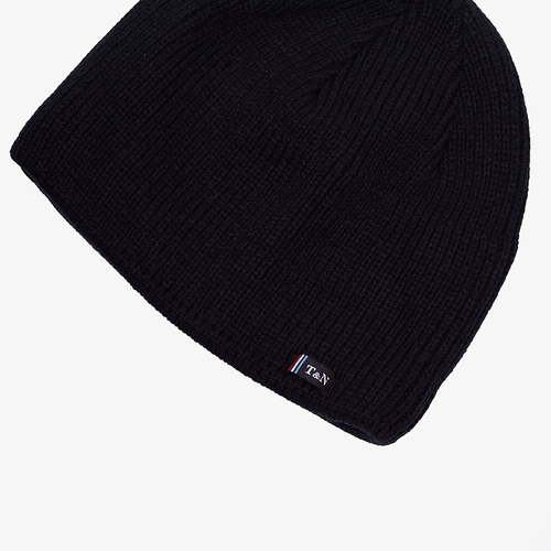 Чорна чоловіча утеплена шапка