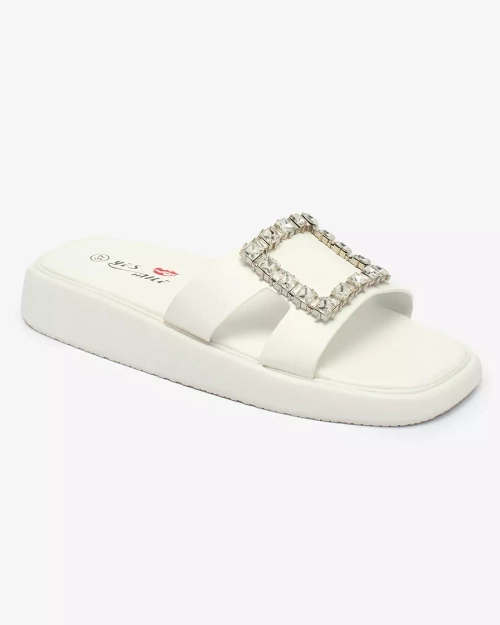Royalfashion Білі жіночі шльопанці з кристалами Telika