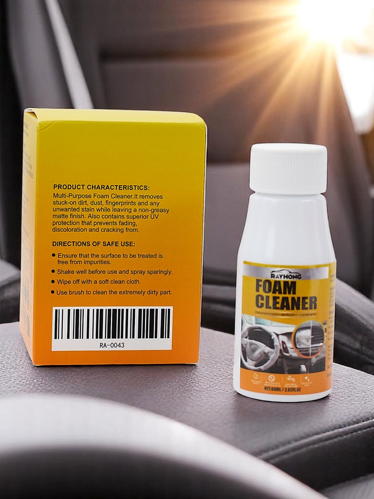 Reinigungszubereitung in Schaumform