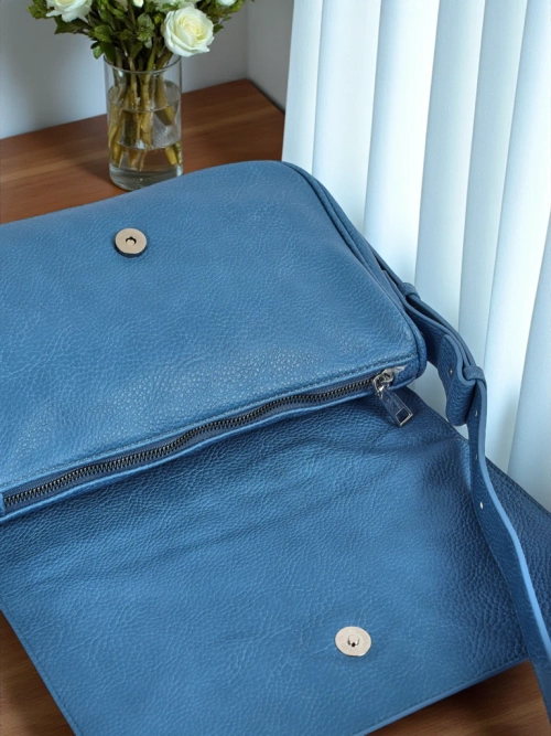 Royalfashion Маленька жіноча сумочка з екошкіри Kovu Fasi