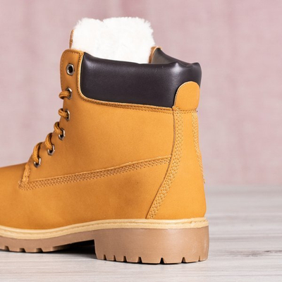 Braune Wanderschuhe mit Eisbärendämmung - Schuhe