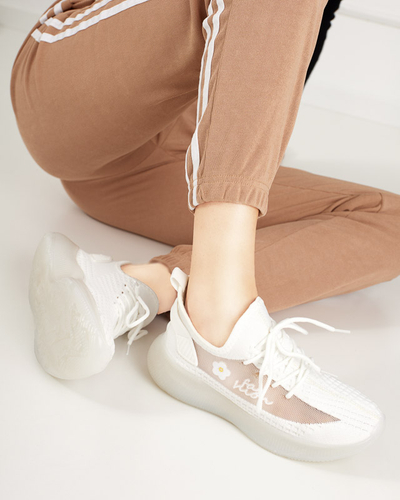 Білі жіночі кросівки Arinada