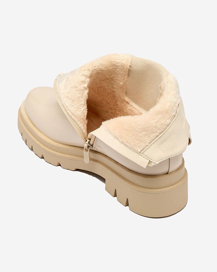 Royalfashion Beige lackierte, isolierte Damenstiefel Angel Steps