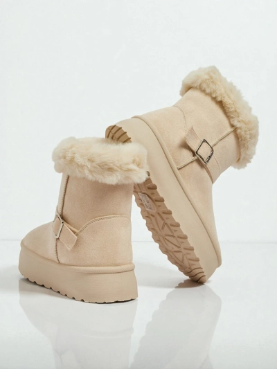 Royalfashion Kurze Damenstiefel a'la Schneestiefel Myrelle