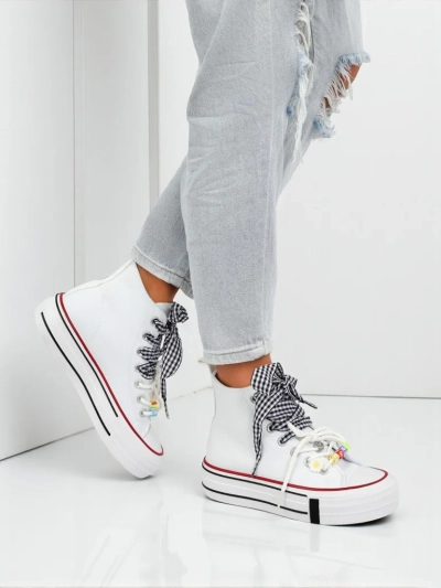 Damen Callista Bianca Sneakers – weiße, modische Flats mit dekorativen Perlen