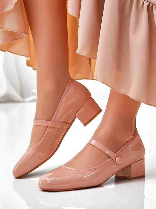 Royalfashion Жіночі туфлі-човники на низькому каблуці Omagga