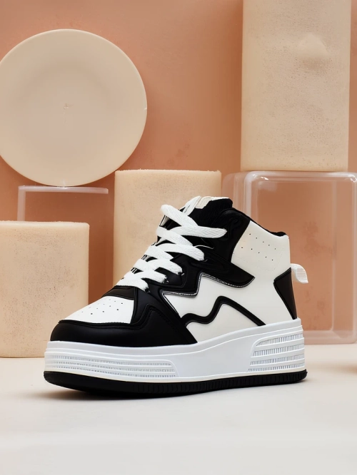 Royalfashion Високі жіночі спортивні черевики Quiedy