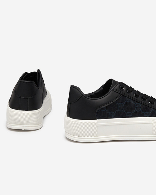 Чорні жіночі кросівки з вставками Jeride