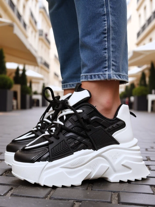 Royalfashion Жіночі спортивні кросівки Miefo