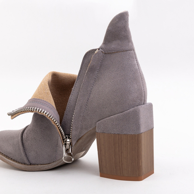 Graue Damenstiefel mit Ausschnitten Plinara - Schuhe