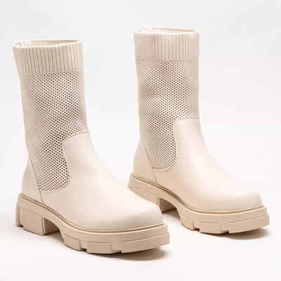 OUTLET Beige durchbrochene Damenstiefeletten Roibu - Schuhe
