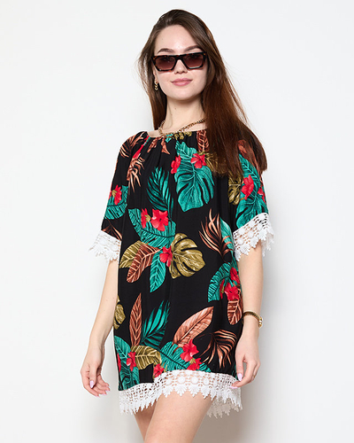 Чорна жіноча блузка в квіти PLUS SIZE