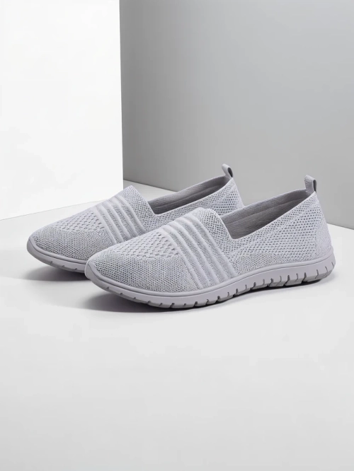 Royalfashion Жіночі кросівки без зав'язок Ollabes