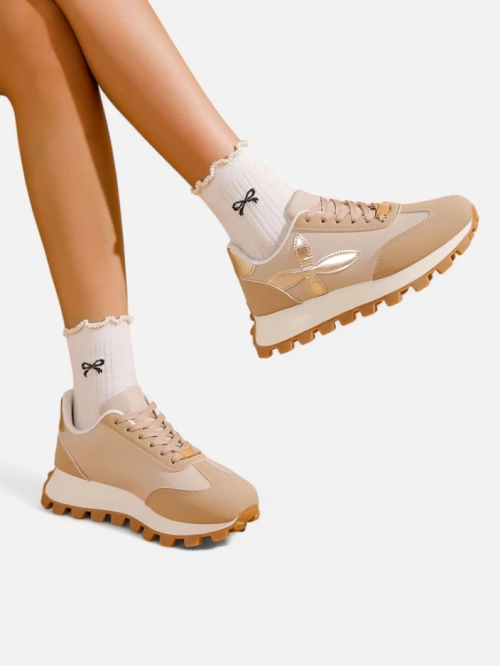 Royalfashion Жіночі спортивні кросівки на товстій підошві Aloqa