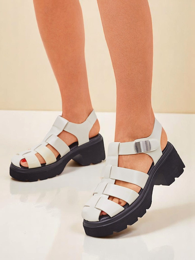 Royalfashion Damen Sandalen im römischen Stil Bratz