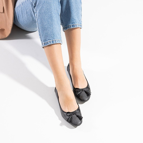 Чорні балетки з тисненням Sybilin