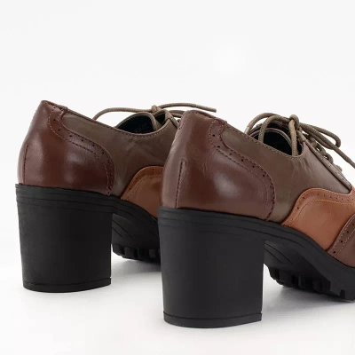 OUTLET Dunkelbraune Damenschuhe am Tiarino-Pfosten - Schuhe