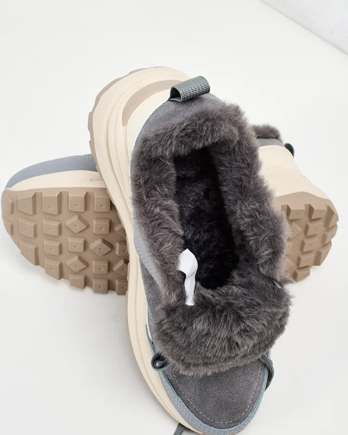 Жіночі утеплені кросівки Royalfashion Ruffi