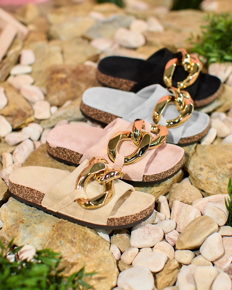 Royalfashion Damen Flip-Flops mit Kunststoffkette in grau Opikri