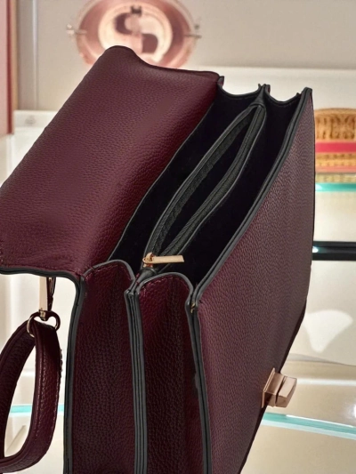 Kleine Damenhandtasche aus Öko-Leder Karelia