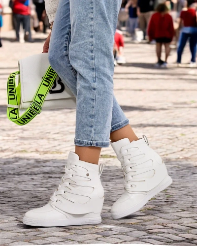 Royalfashion Sportliche Damenstiefel mit Pamstinsa-Absatz