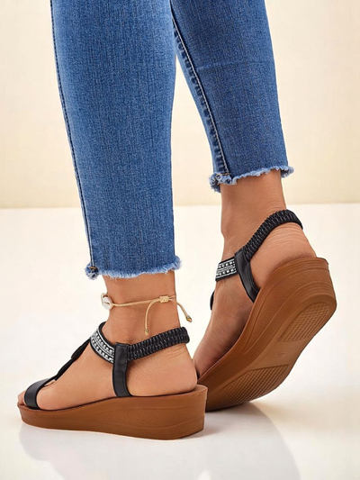 Sandalen Keilabsatz Perseida Royalfashion schwarz aus Eco-Leder mit Kristallen 4,5cm