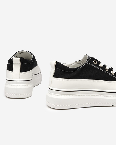 OUTLET Schwarze Damen-Sneakers auf der Veritar-Plattform - Schuhe