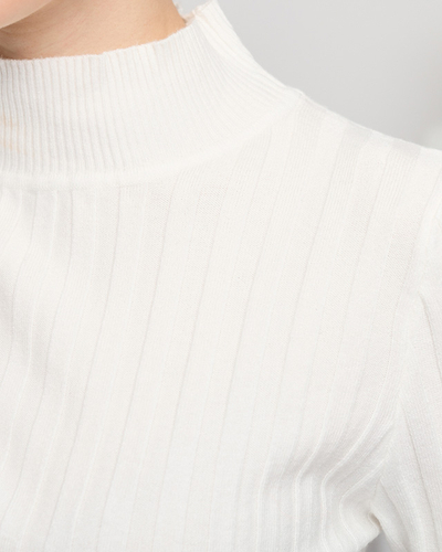 Cremefarbener Damen-Ripppullover mit Stehkragen - Bekleidung