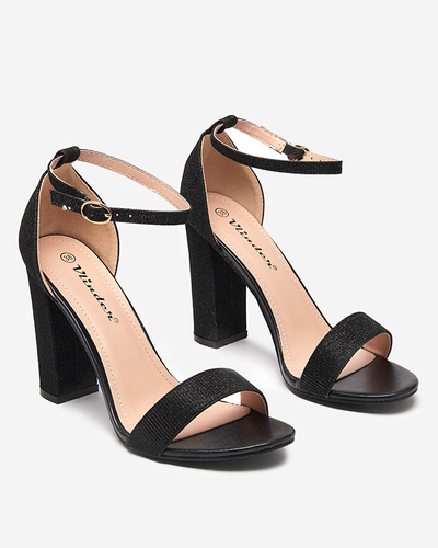 Schwarze Damensandalen mit Glitzer auf dem Pfosten Karlins - Schuhe