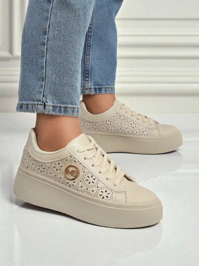 Aurelia Beige Plateausneakers Royalfashion Öko-Leder