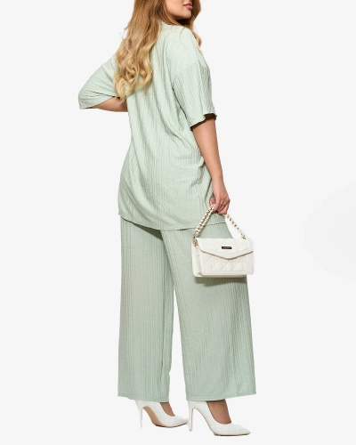 Geripptes Damenset in mint - Kleidung