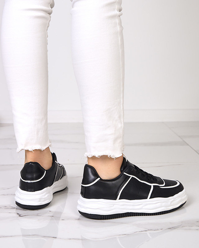 Schwarze Damen-Sneaker mit glänzenden Einsätzen Pinero - Footwear