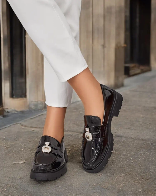 Royalfashion Жіночі лаковані мокасини Bemies