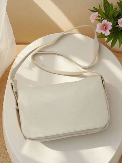 Royalfashion Kleine Damenhandtasche aus Öko-Leder Kovu Fasi