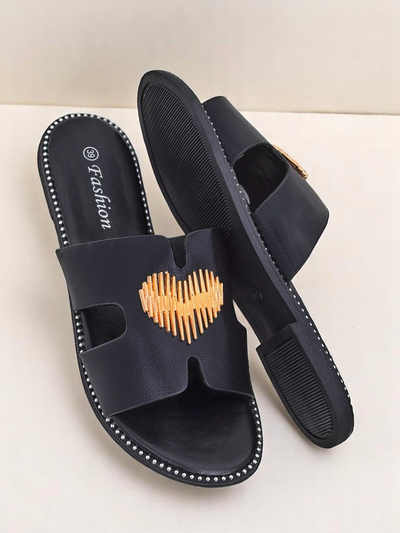 Royalfashion Жіночі шльопанці на плоскій підошві Heart Chic