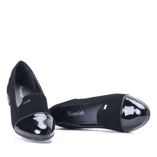 Czarne balerinki z lakierowanym noskiem - Obuwie