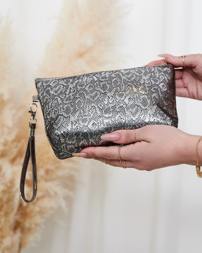 Royalfashion Silber glänzende Damen-Kosmetiktasche mit Aufdruck